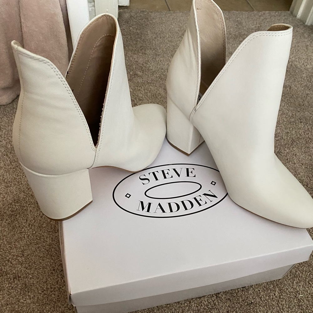 White Steve Madden booties